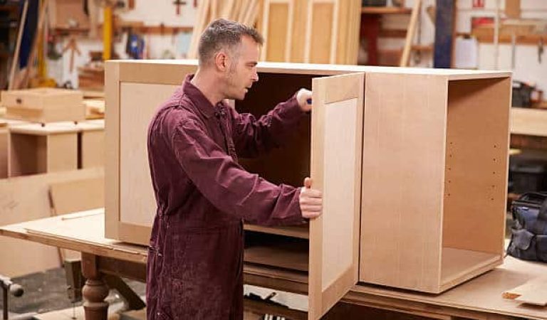 Mobles a mida a Sitges